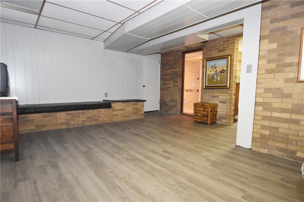 1648 Old Brodhead Road Monaca, PA 15061 - Photo 18 of 25 Gallery Image 18