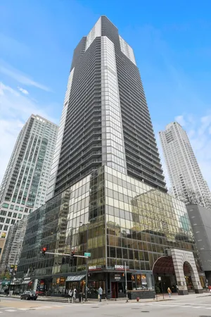 $2,550 | 10 East Ontario Street, Unit 4901, Chicago, IL 60611