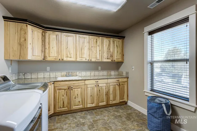 $924,990 | 22757 Rosicky Way, Caldwell, ID 83607