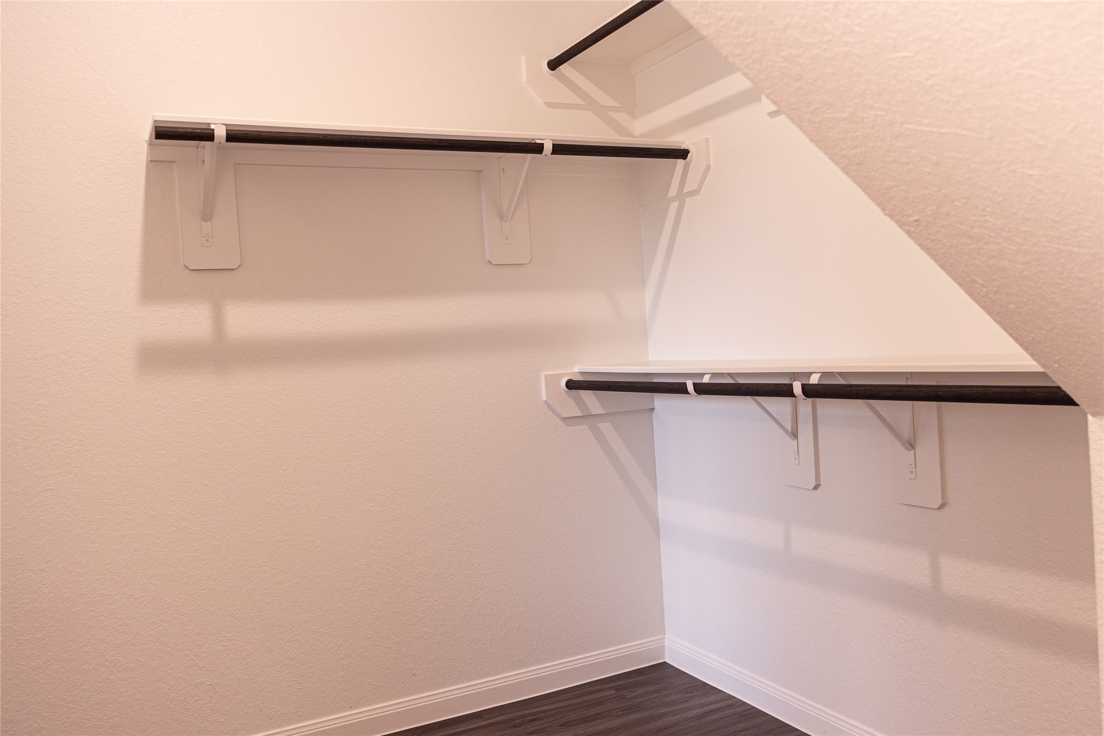 15607 Buffalo Mdw Court Houston, TX 77090 - Photo 17 of 35