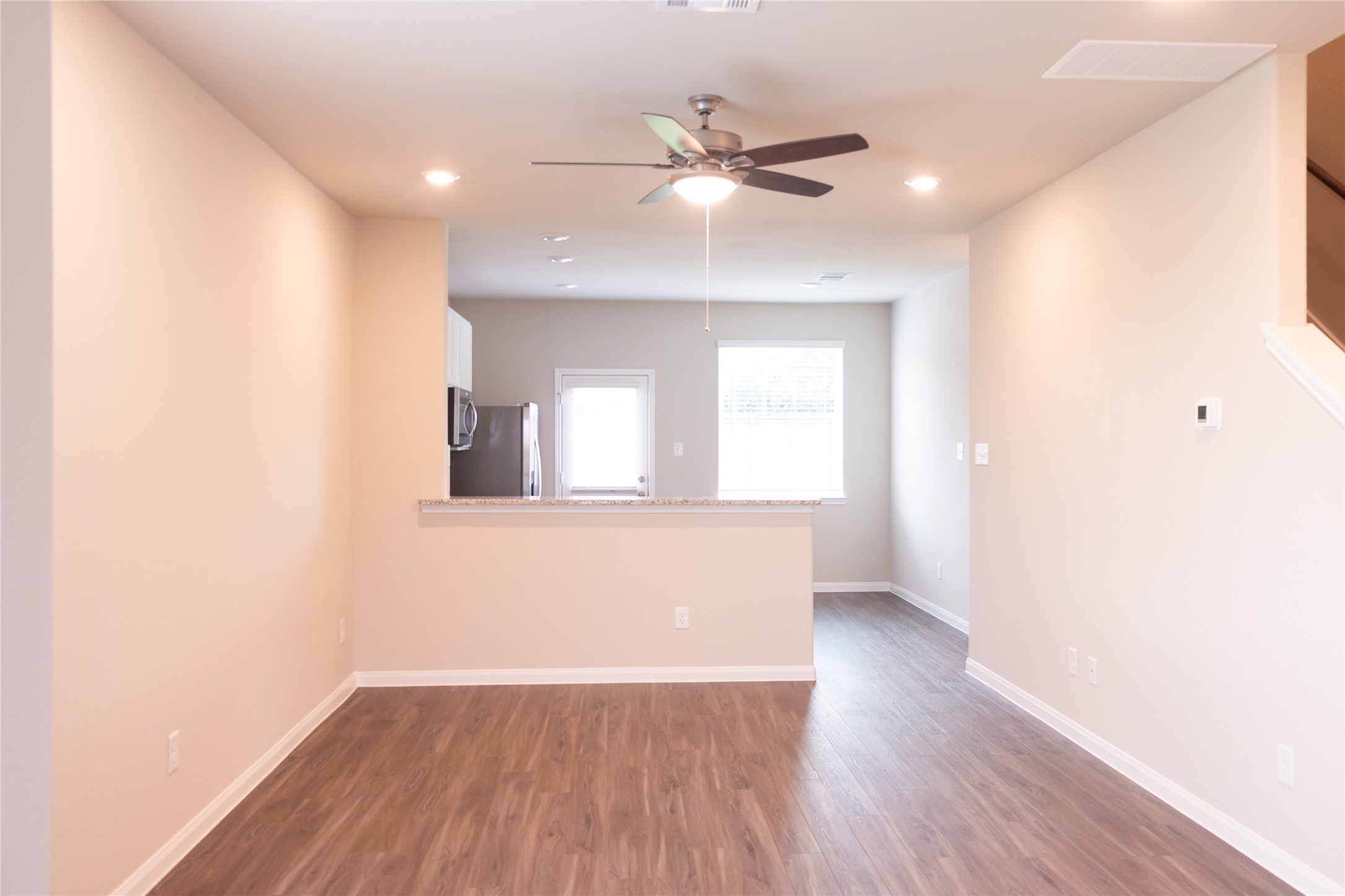 15607 Buffalo Mdw Court Houston, TX 77090 - Photo 4 of 35