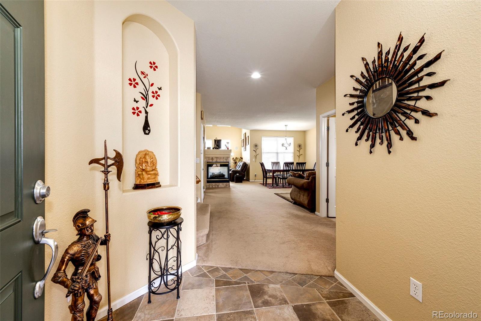 10815 Hickory Ridge Lane Highlands Ranch, CO 80126 - Photo 3 of 50 Gallery Image 3