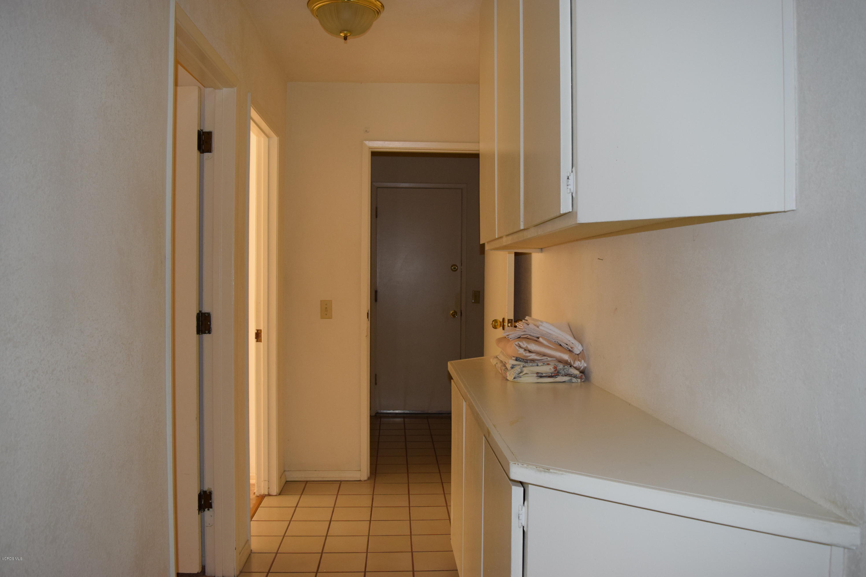 2530 Raft Lane Oxnard, CA 93035 - Photo 8 of 13 DSC_0963