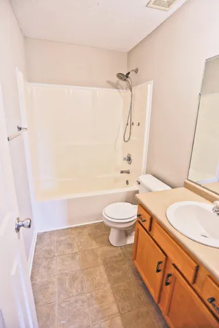 $1,725 | 1276 Archwood Drive, Clarksville, TN 37042