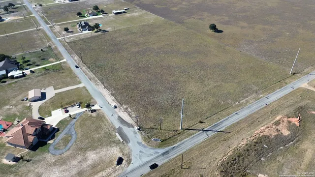 a bathroom with a tub