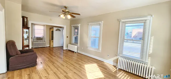 $2,995 | 52 Davis Street, New Haven, CT 06515