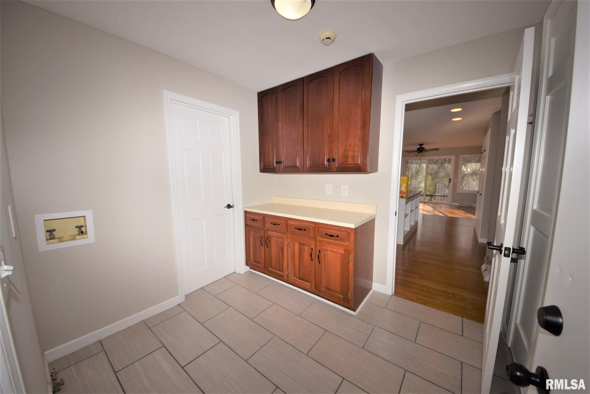 3308 Collingwood Drive Springfield, IL 62711 - Photo 17 of 37 Gallery Image 17