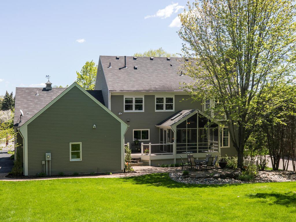 5670 Old Market Road Shorewood, MN 55331 - Photo 7 of 52