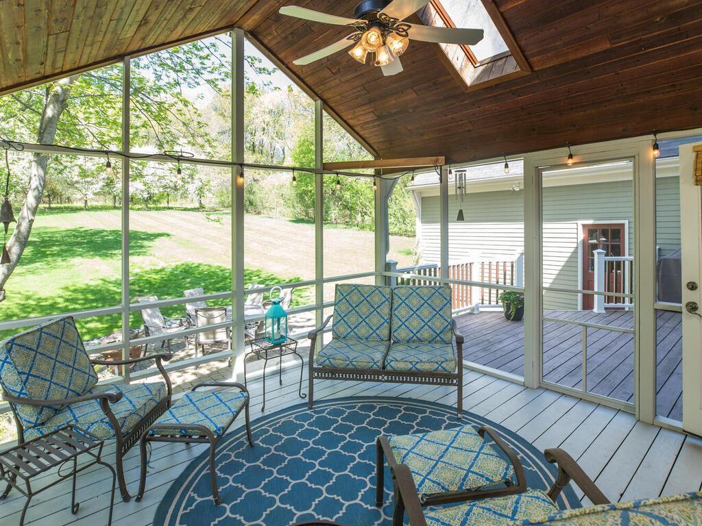 5670 Old Market Road Shorewood, MN 55331 - Photo 9 of 52