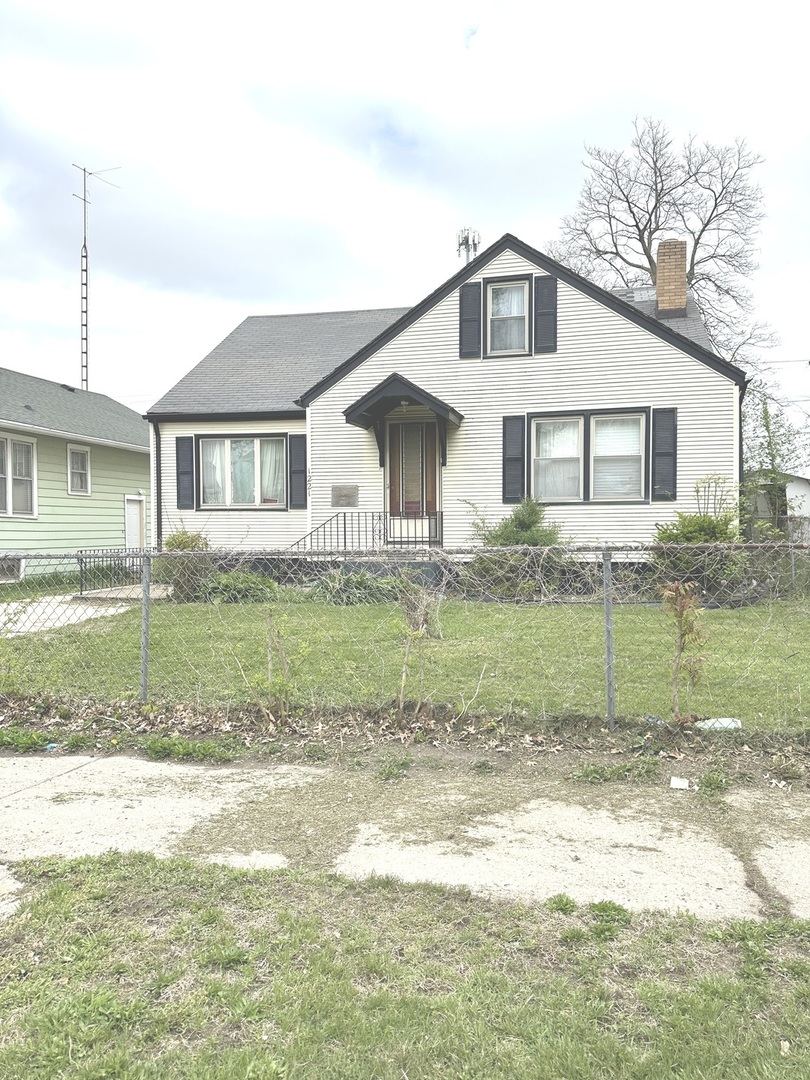 1221 East Chestnut Street Kankakee, IL 60901 - Photo 1 of 8