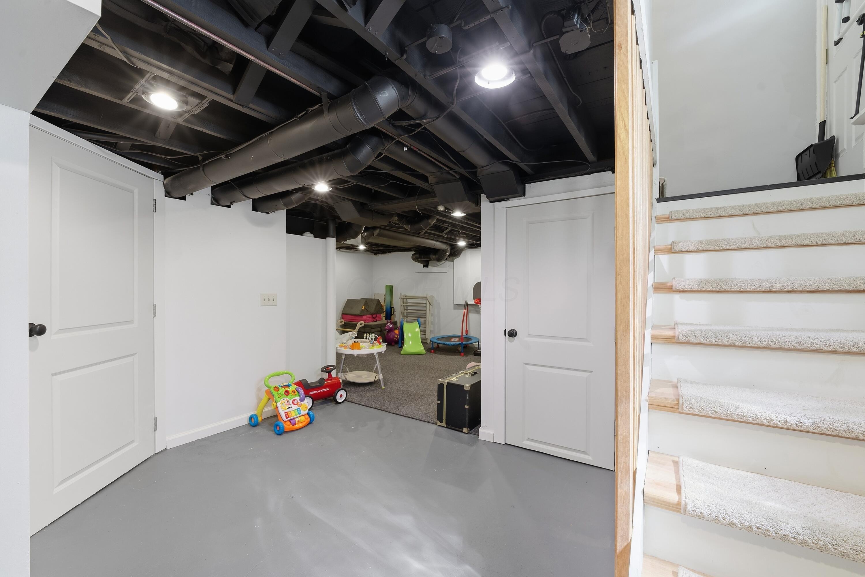 394 Arden Road Columbus, OH 43214 - Photo 35 of 46 Basement1
