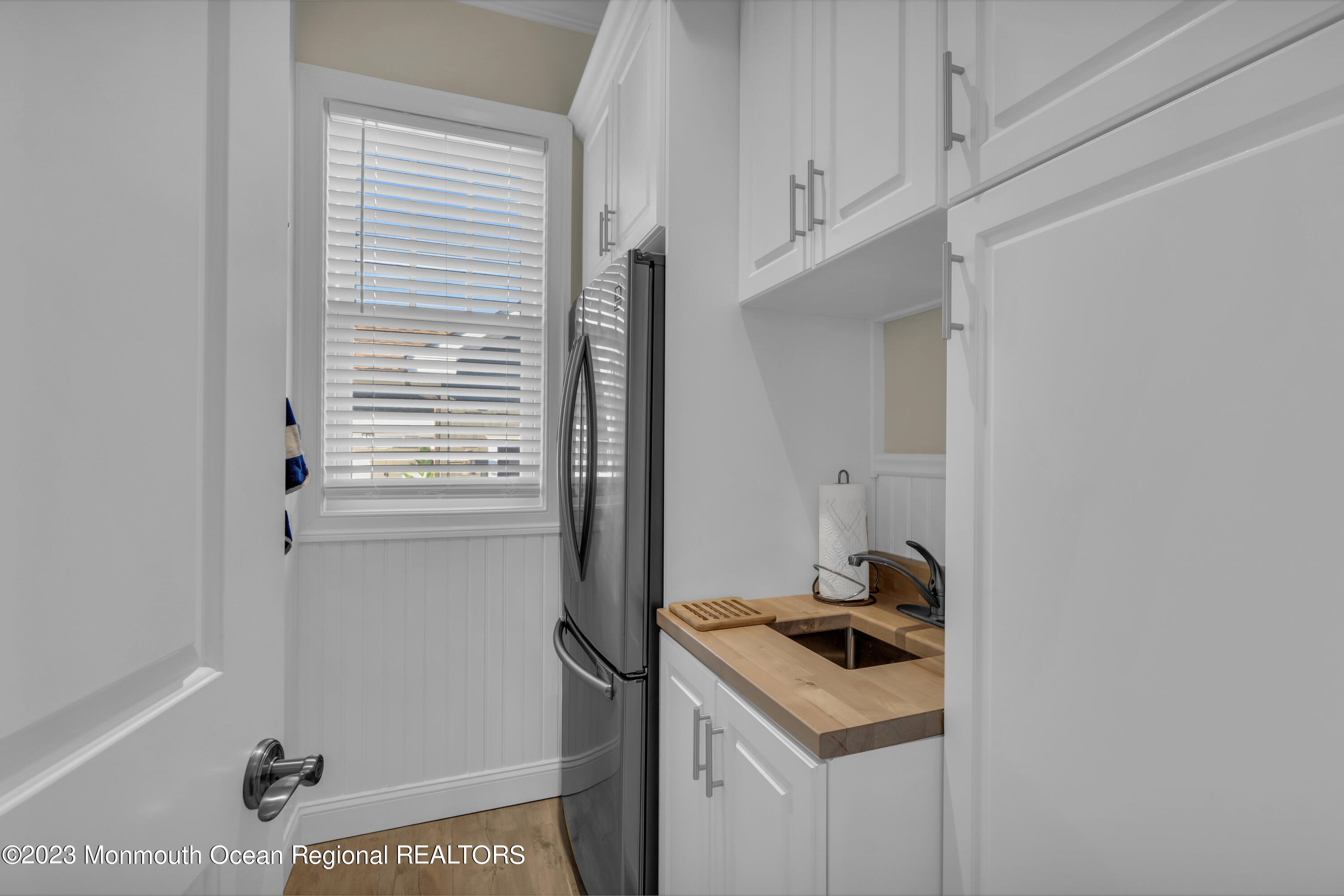 502 Brighton Avenue Spring Lake, NJ 07762 - Photo 24 of 78 a bathroom with a sink and a vanity