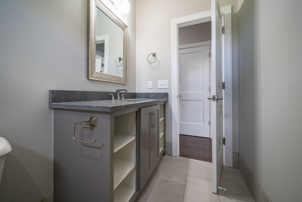 701 Quarry Street Raleigh, NC 27601 - Photo 27 of 30 Bathroom