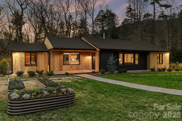 $2,100,000 | 330 Windsor Road, Asheville, NC 28804