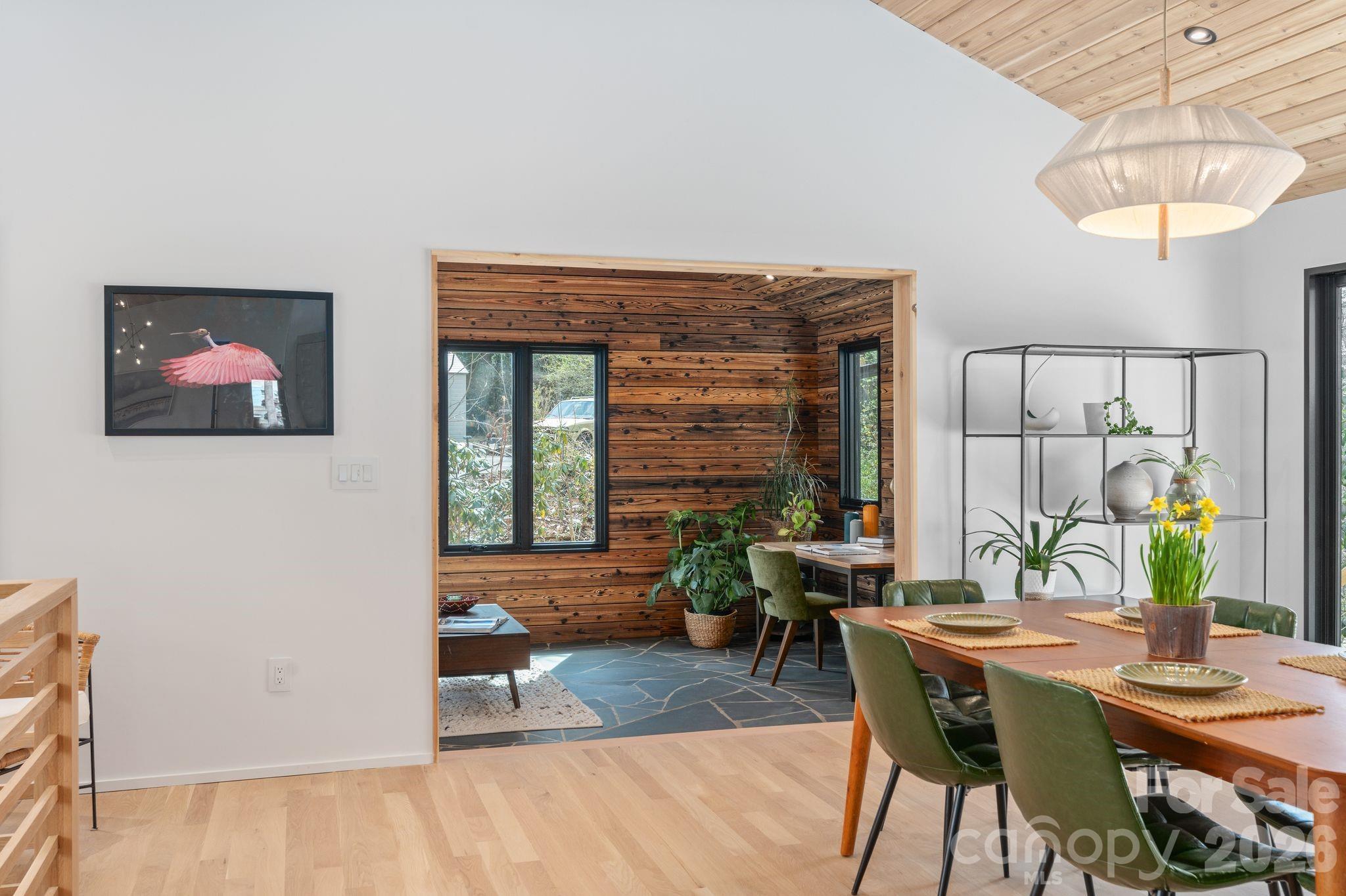 330 Windsor Road Asheville, NC 28804 - Photo 17 of 48