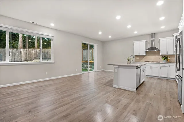 $885,000 | 12325 55th Drive Southeast, Snohomish, WA 98296