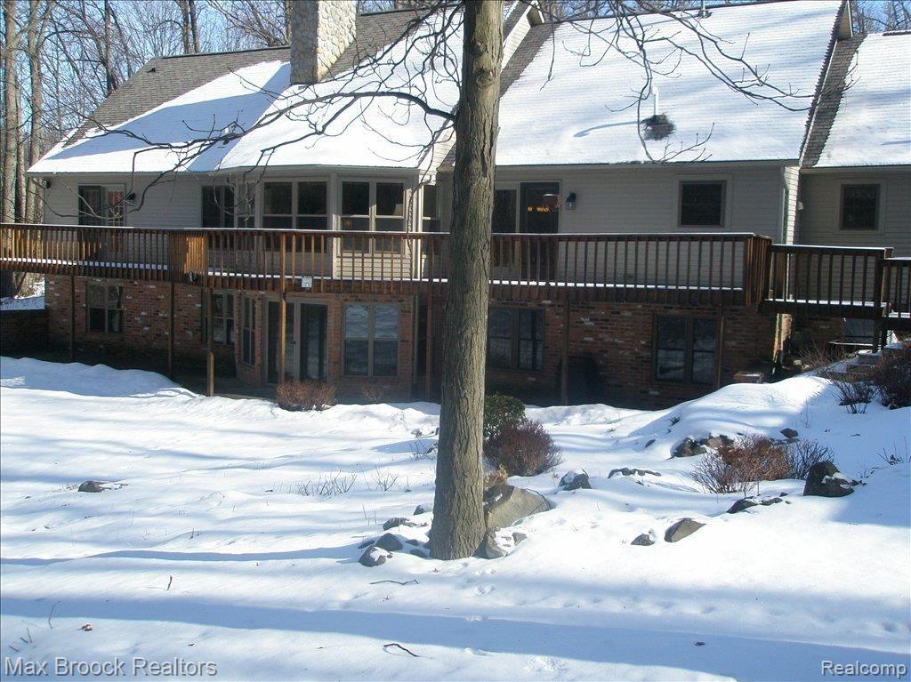 9185 Fox Hollow Road Clarkston, MI 48348 - Photo 20 of 25 Back of house