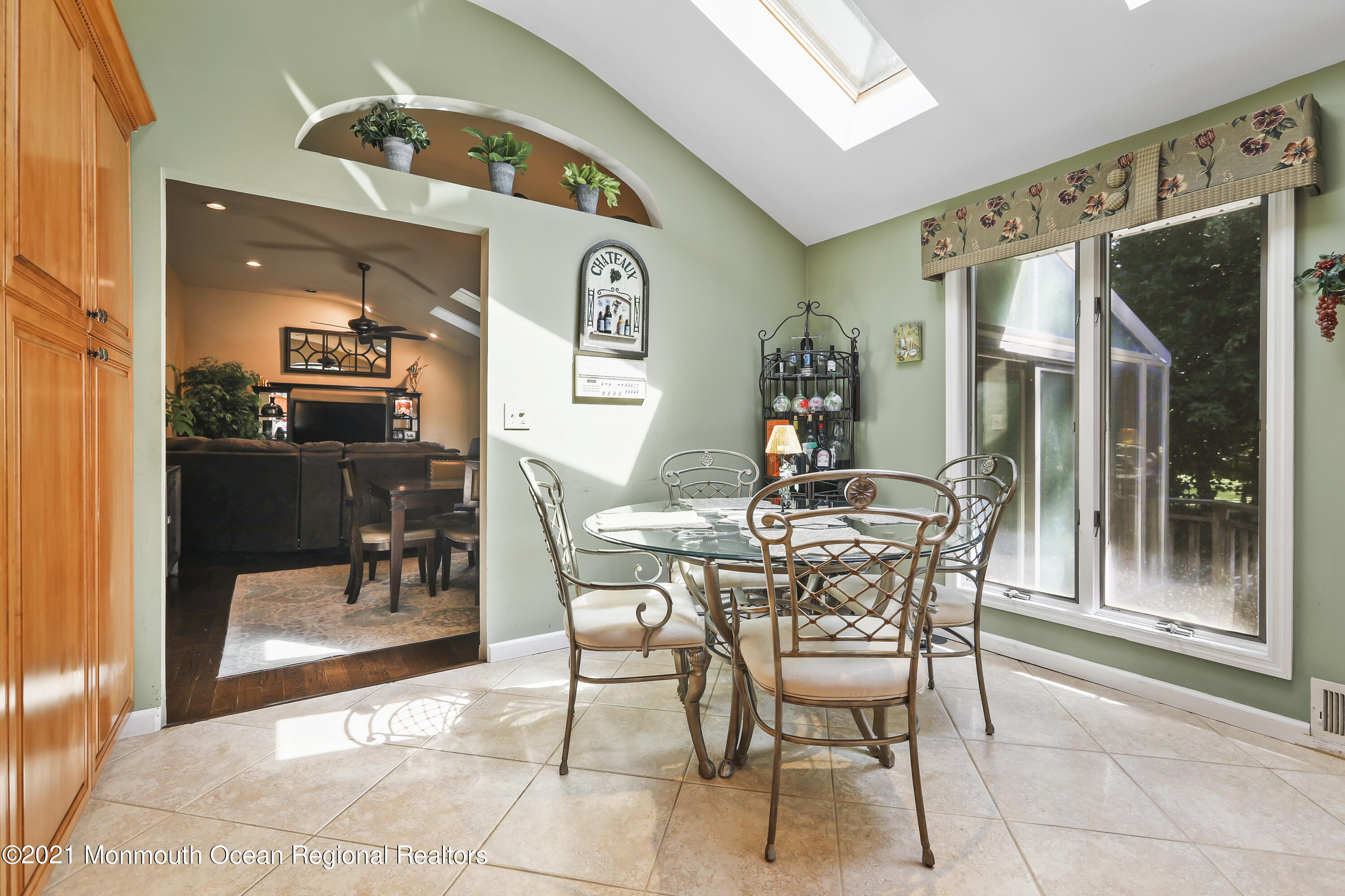 65 Church Road Morganville, NJ 07751 - Photo 11 of 19 5W5A1172