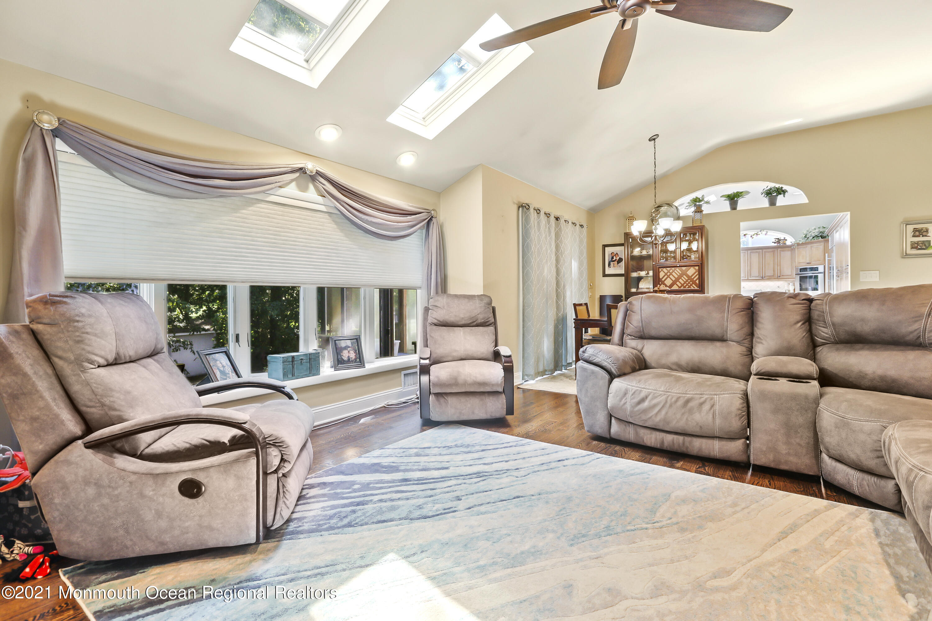 65 Church Road Morganville, NJ 07751 - Photo 13 of 19 5W5A1142