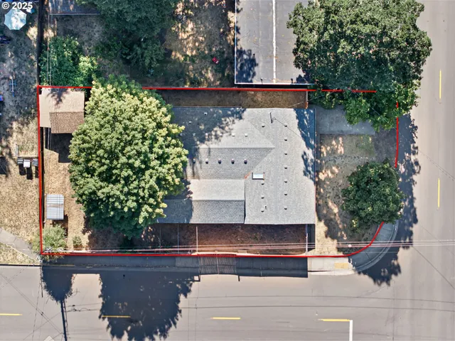 $435,000 | 24938 McCutcheon Avenue, Veneta, OR 97487