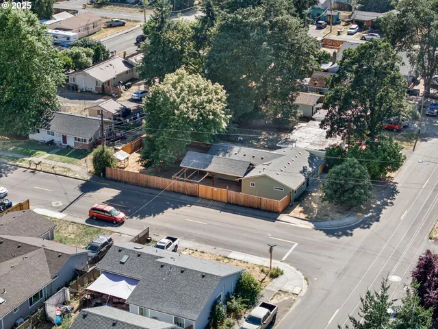 $435,000 | 24938 McCutcheon Avenue, Veneta, OR 97487