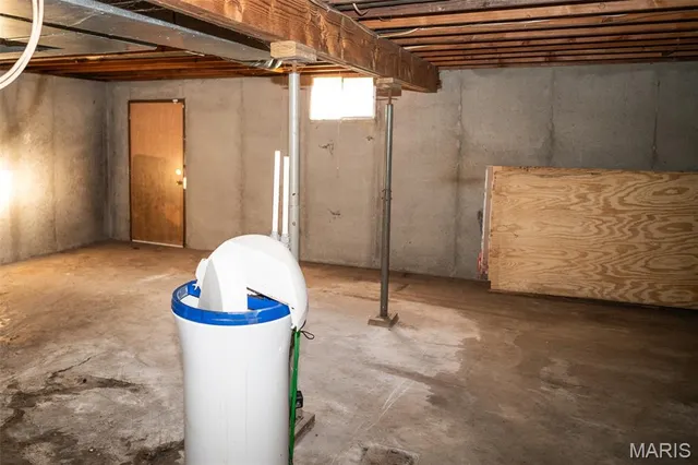 $280,000 | 21132 Sawmill Road, Versailles, MO 65084