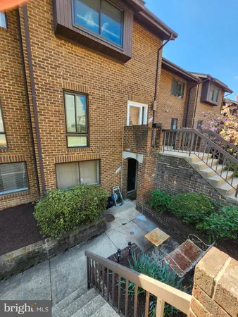 $465,000 | 3035 Hawthorne Drive Northeast, Unit 3035, Washington, DC 20017