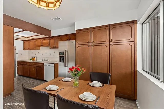 $575,000 | 2011 West Katella Avenue, Unit 3, Anaheim, CA 92804