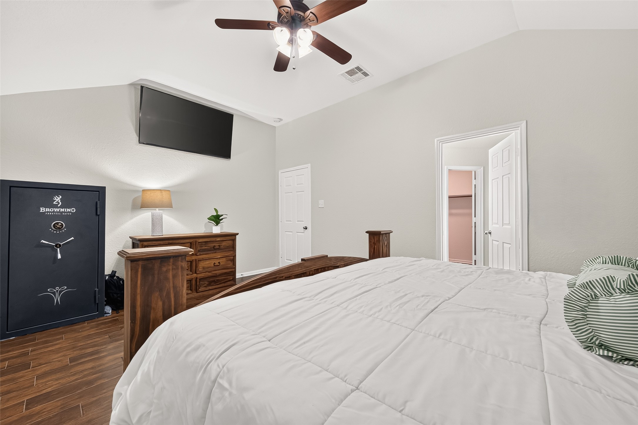 3155 View Valley Trail Katy, TX 77493 - Photo 30 of 50 Bright and inviting bedroom view with soaring vaulted ceilings and ample space for king-sized furniture.
