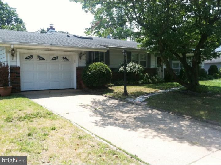 304 East Washington Street Riverside, NJ 08075 - Photo 2 of 12 Exterior Side