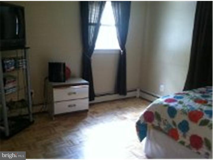 304 East Washington Street Riverside, NJ 08075 - Photo 11 of 12 Bedroom 2