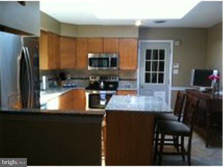 304 East Washington Street Riverside, NJ 08075 - Photo 8 of 12 Kitchen