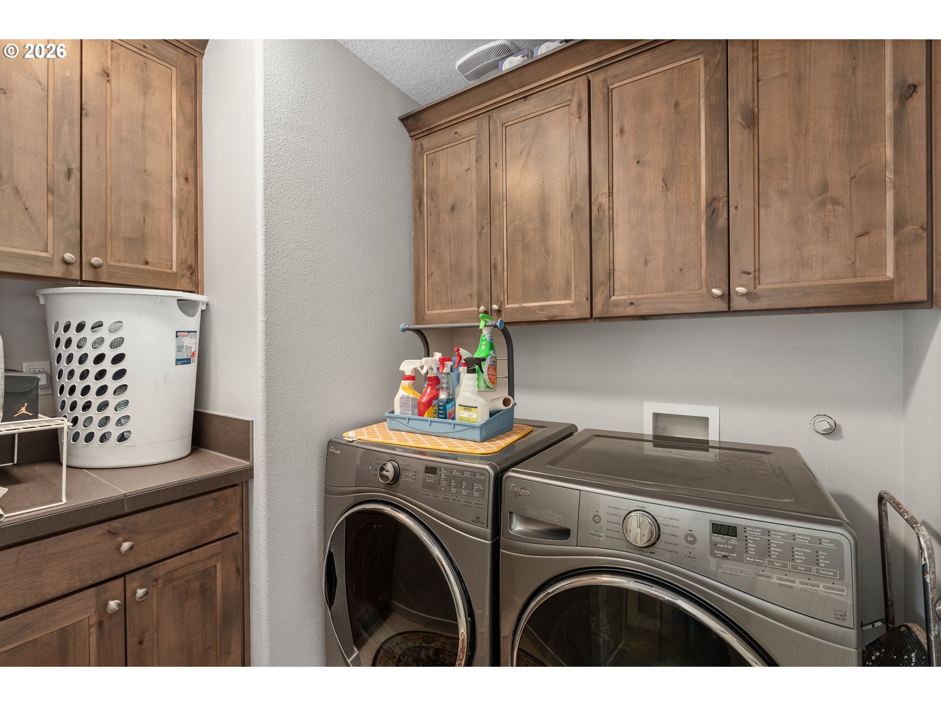 2958 Southwest Redmond Hill Road McMinnville, OR 97128 - Photo 29 of 40 a utility room with dryer and washer