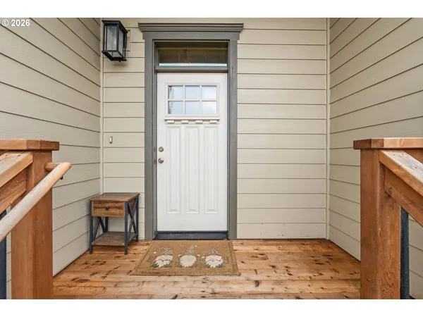 $650,000 | 2958 Southwest Redmond Hill Road, McMinnville, OR 97128