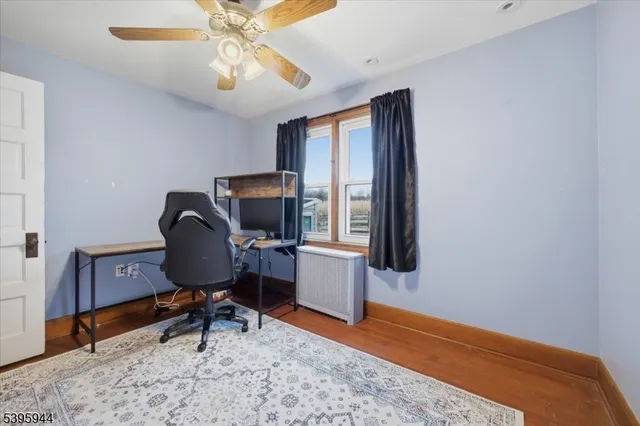 $449,999 | 161 Bryans Road, Hampton, NJ 08827