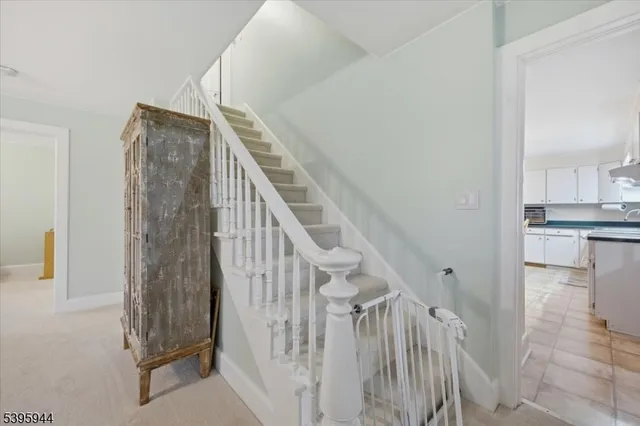 $449,999 | 161 Bryans Road, Hampton, NJ 08827