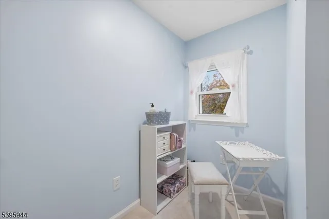 $449,999 | 161 Bryans Road, Hampton, NJ 08827