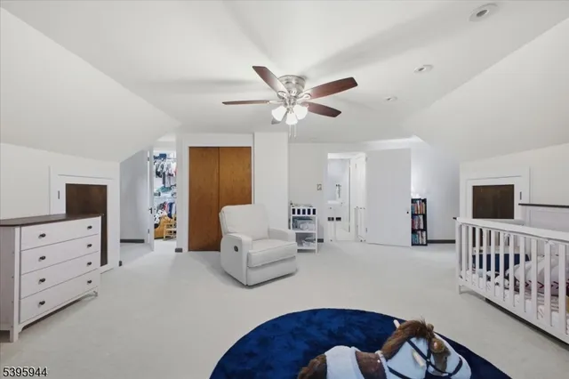 $449,999 | 161 Bryans Road, Hampton, NJ 08827