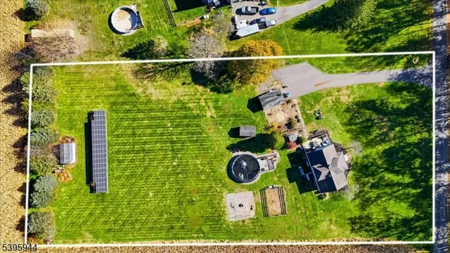 $449,999 | 161 Bryans Road, Hampton, NJ 08827