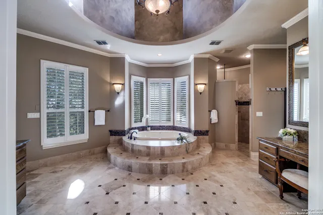 $1,950,000 | 11503 Toponga, Boerne, TX 78006