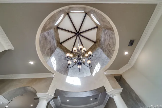 $1,950,000 | 11503 Toponga, Boerne, TX 78006