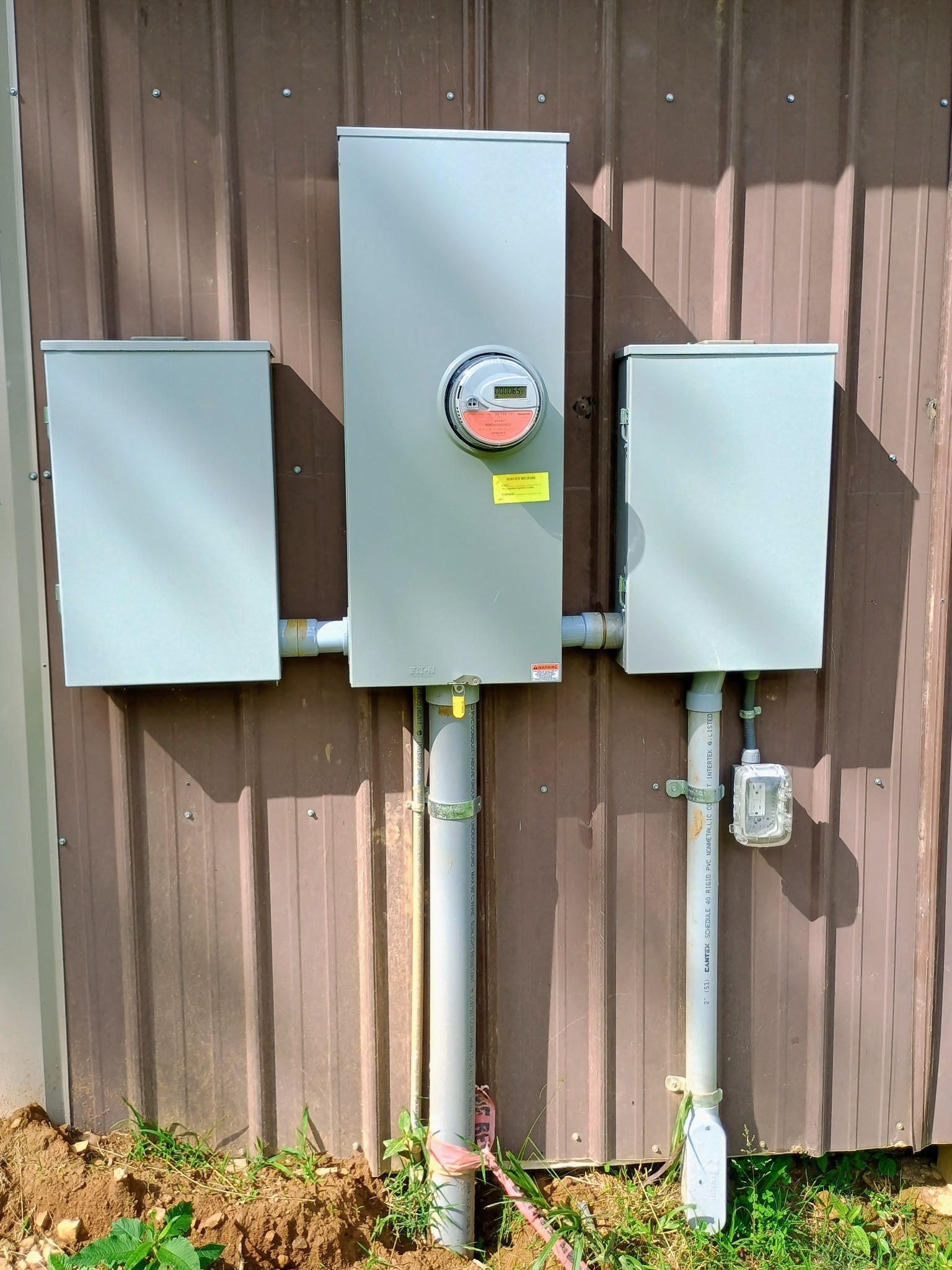 2847 Sorrells Road Petersburg, TN 37144 - Photo 11 of 28 view of living room with furniture and a window