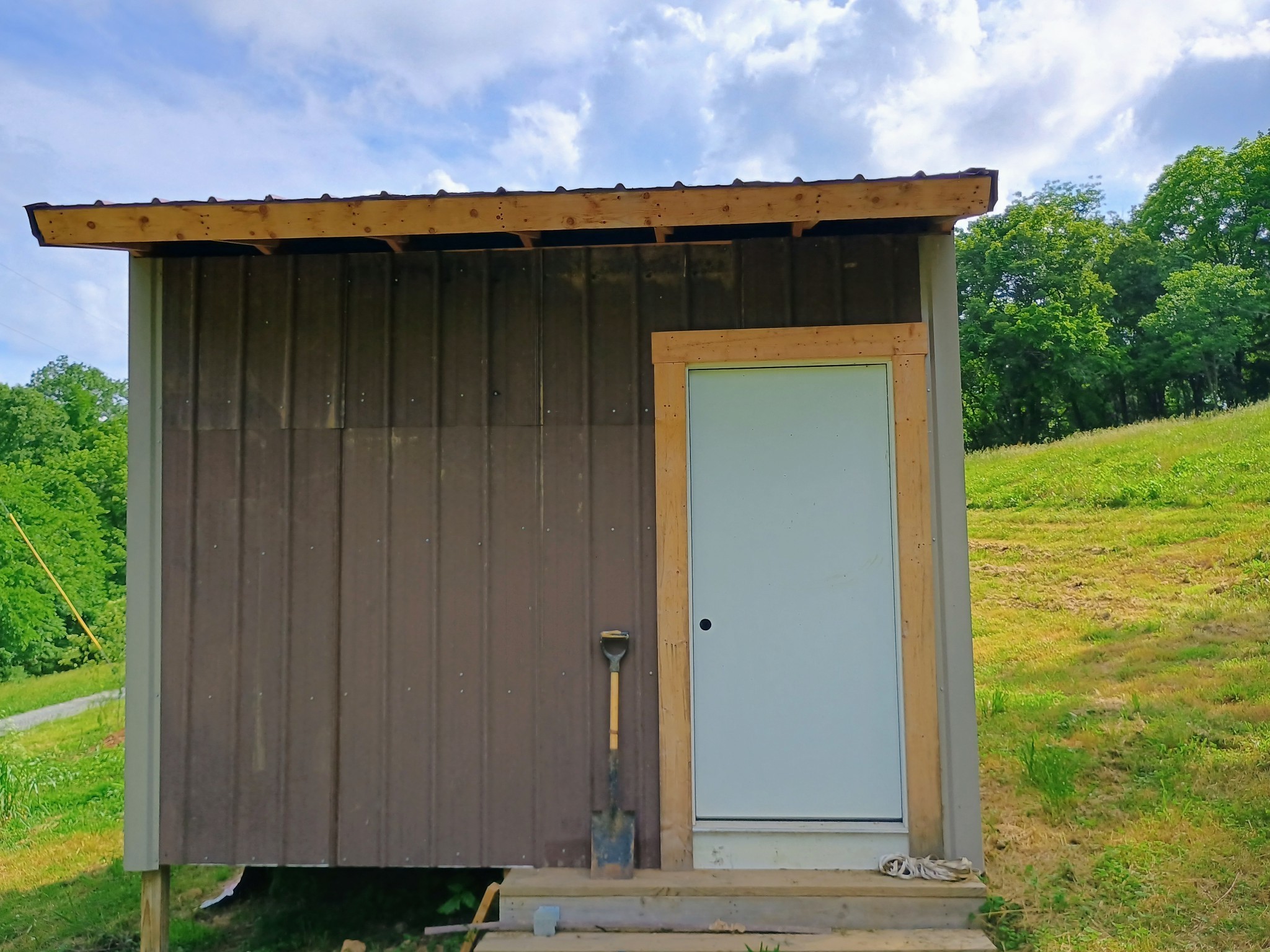 2847 Sorrells Road Petersburg, TN 37144 - Photo 9 of 28 a view of a wooden door