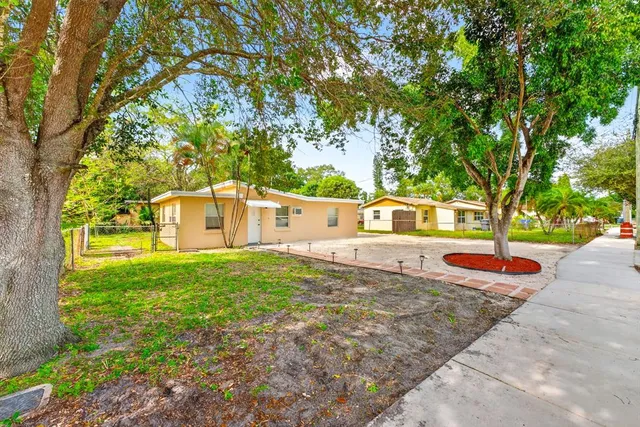 $2,250 | 1534 North 58th Avenue, Hollywood, FL 33021