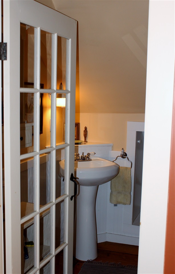 961 Russ Hill Road Royalton, VT 05068 - Photo 28 of 31