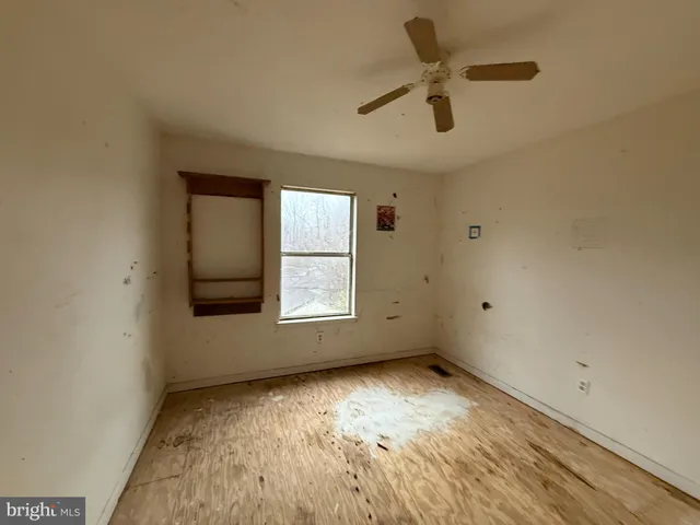 $269,950 | 1160 Oak Avenue, Shady Side, MD 20764