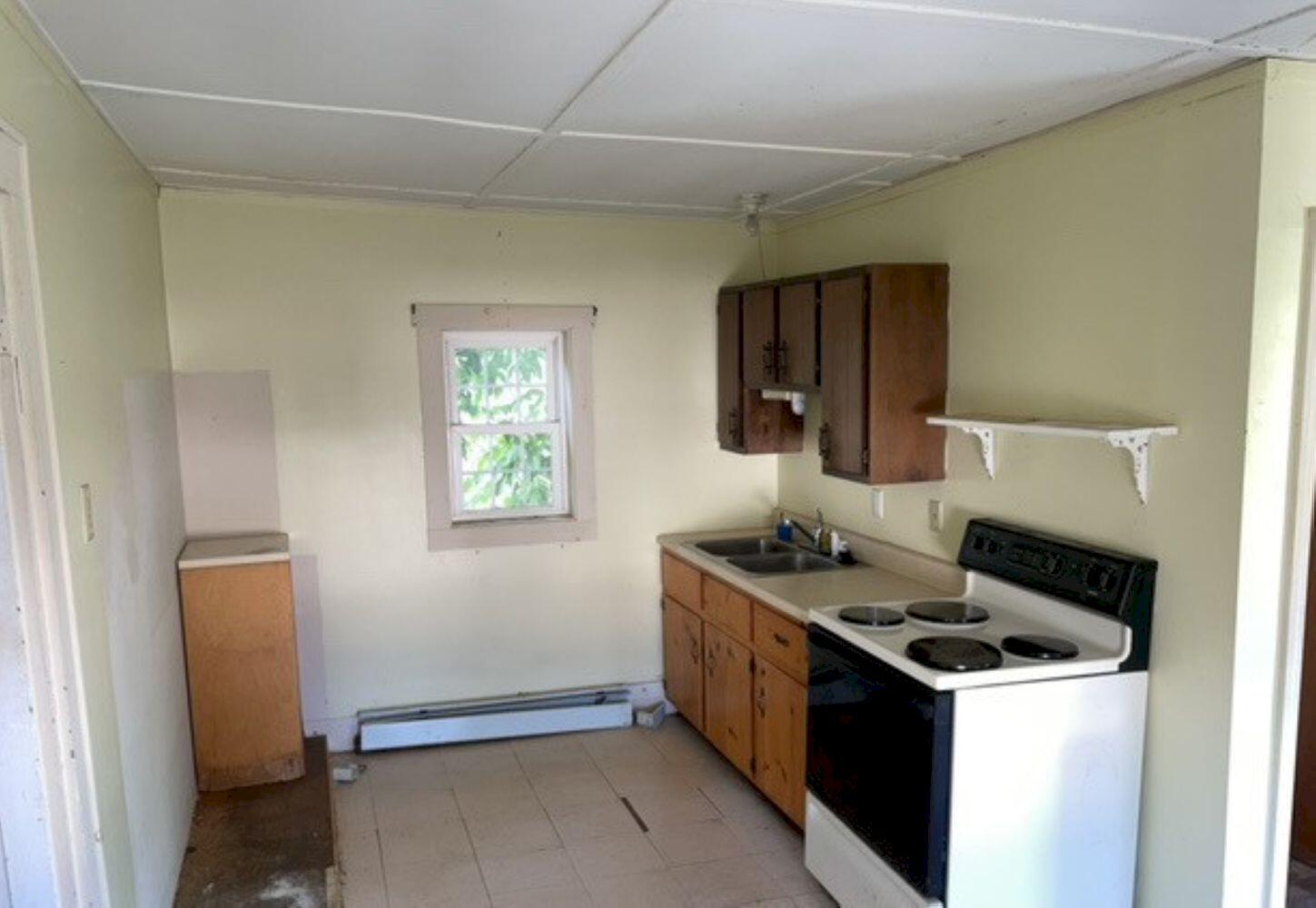 79 Main Street Phillips, ME 04966 - Photo 12 of 20 12