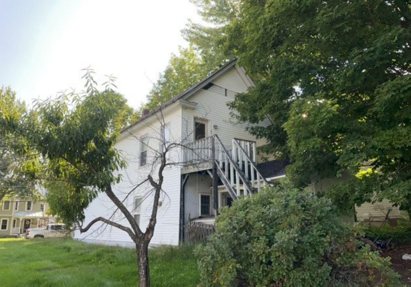 79 Main Street Phillips, ME 04966 - Photo 3 of 20 3