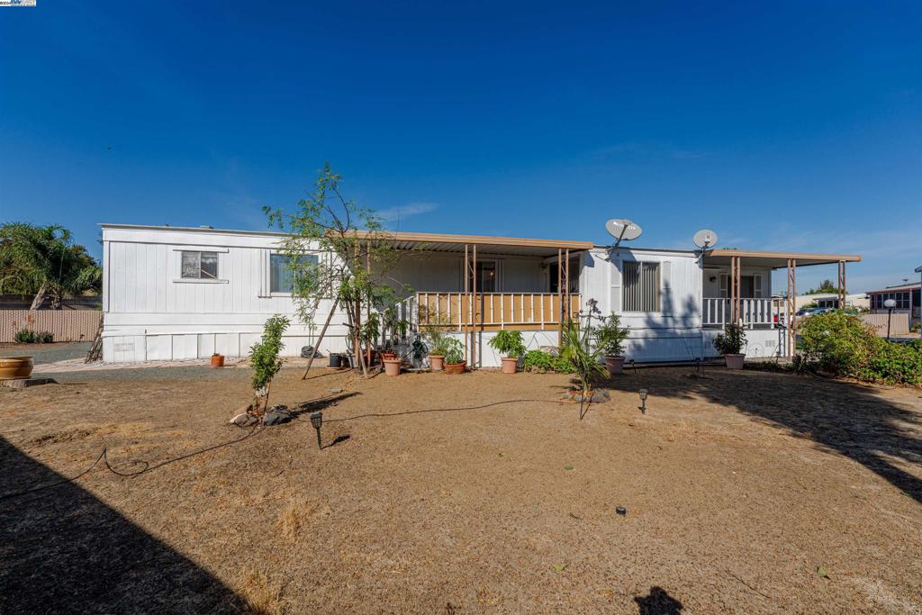 4603 Balfour Road Brentwood, CA 94513 - Photo 3 of 16 Back yard