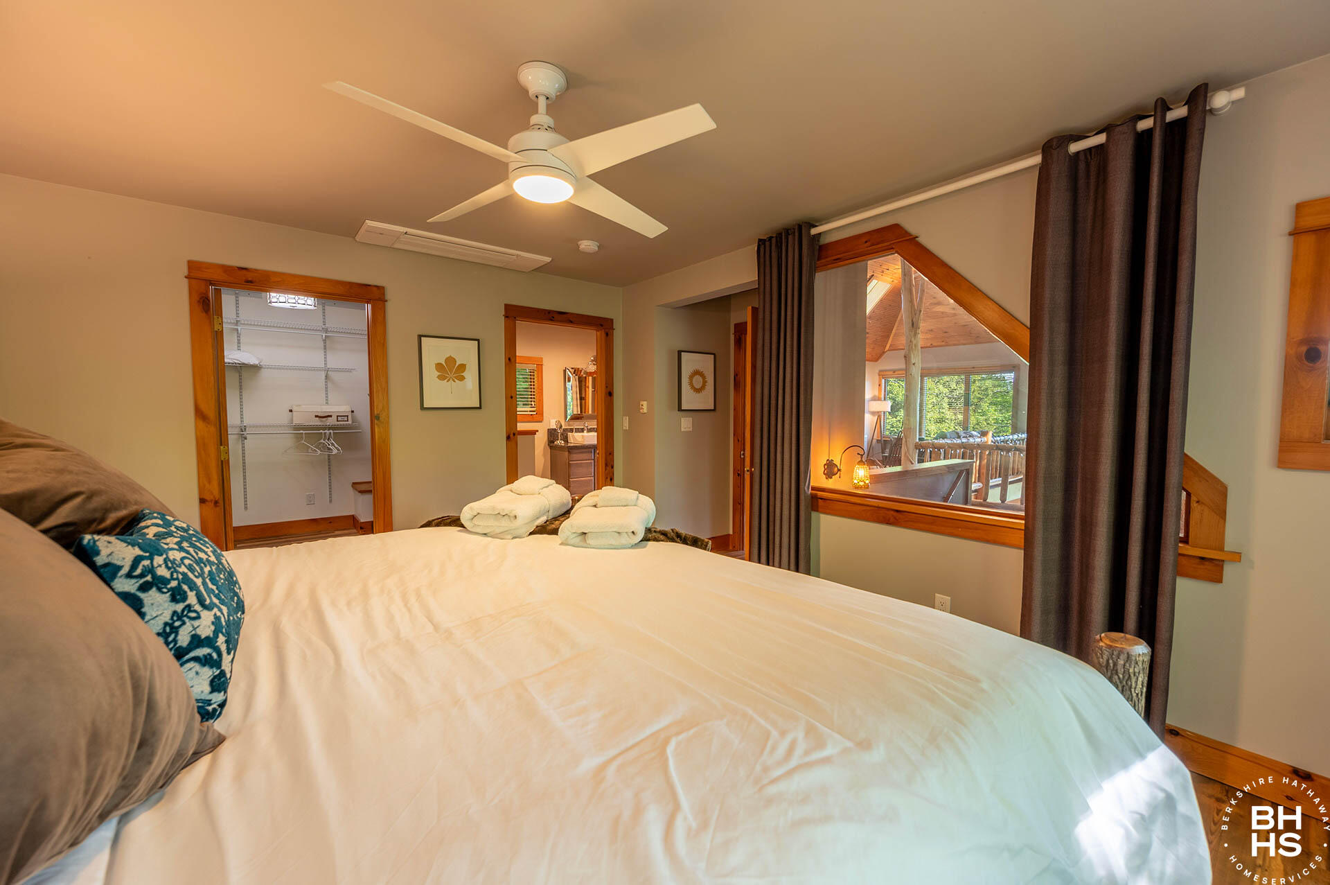 220 Riverside Drive Saranac Lake, NY 12983 - Photo 17 of 38